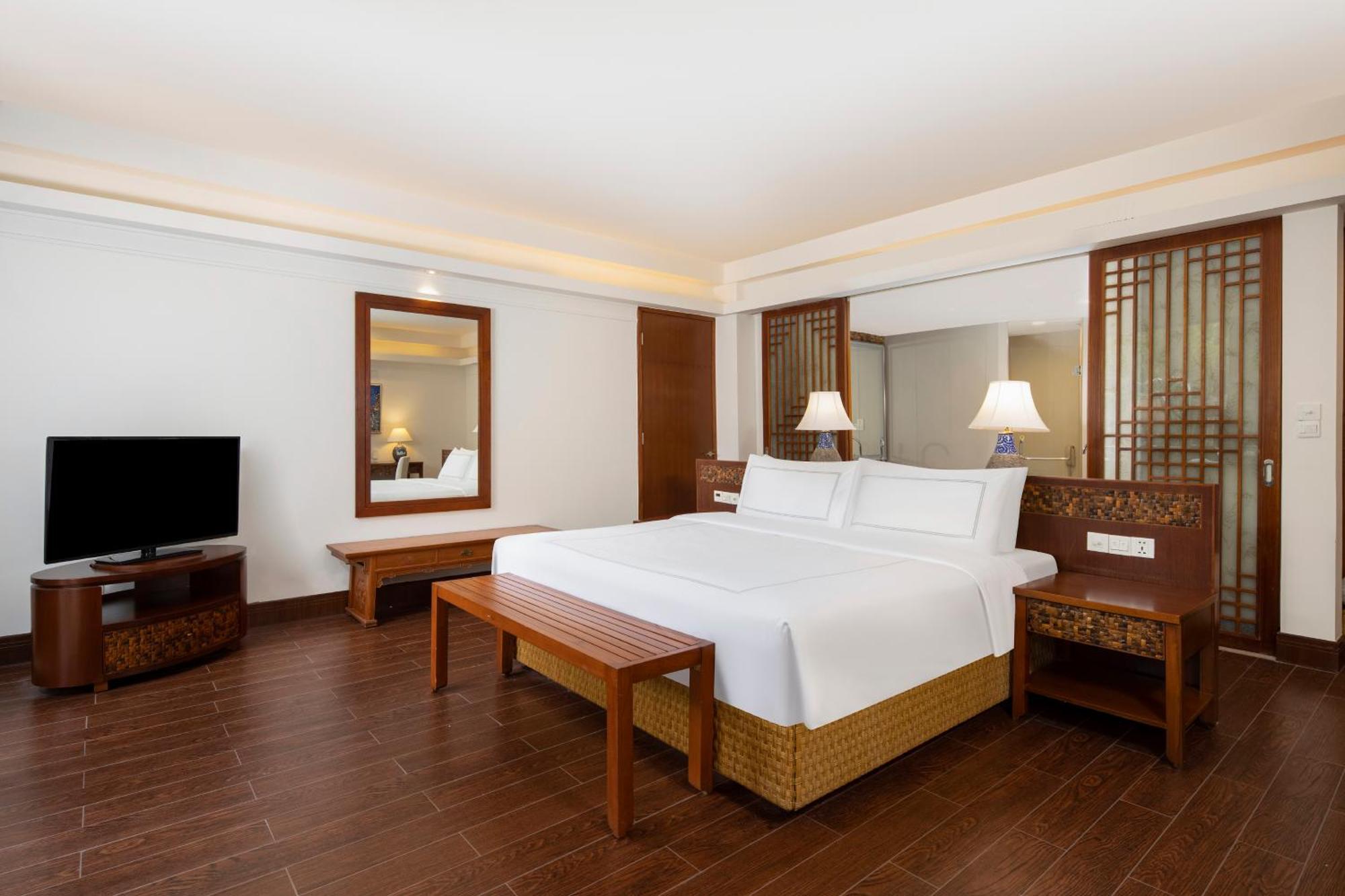 Swissotel Sanya Yalong Bay Exteriör bild